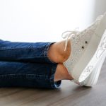 探索美女漫画中的时尚配饰与潮流元素 mg00uf